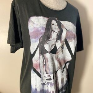100% Cotton XL Long Tee Shirt Graphic Bikini Model